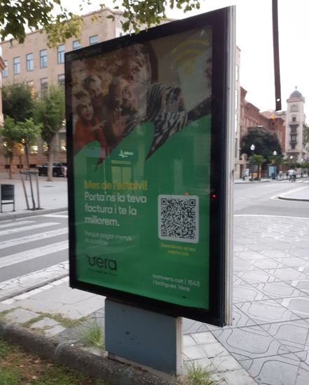 Mupi en Rambla Nova, 57 - Comte de Rius, retail de moda en centro de Tarragona