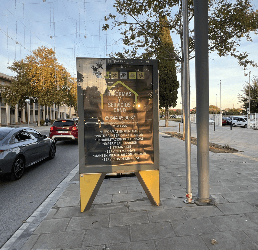 Soporte 41-A en avenida Ramon d'Olzina de Vila-seca durante auditoría fotográfica
