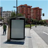 Marquesinas en la plaza Cervantes y centro de Lleida
