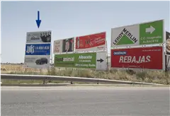 Valla publicitaria en la entrada de Albacete por la carretera de Madrid, a la altura del recinto ferial del IFAB, con formato de 8 x 3 m