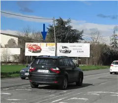 Vallas en el polígono industrial de Landaben, Pamplona