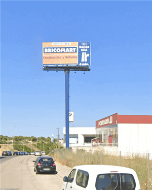 monoposte publicitario en Murcia de gran formato monoposte publicitario en Murcia de gran formato