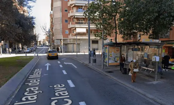 Publicidad exterior en Centre – Sant Josep Mobiliario urbano en Centre – Sant Josep