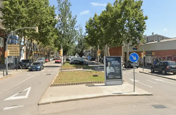 Publicidad exterior en Santa Eulàlia – Carrilet Marquesinas y mupis en Santa Eulàlia – Carrilet