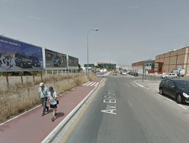 Soportes publicitarios en el Corredor de Acceso a Sierra Nevada