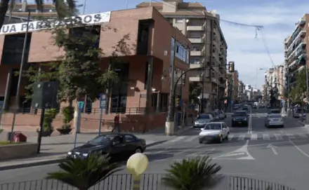Publicidad exterior en el centro urbano de Molina de Segura