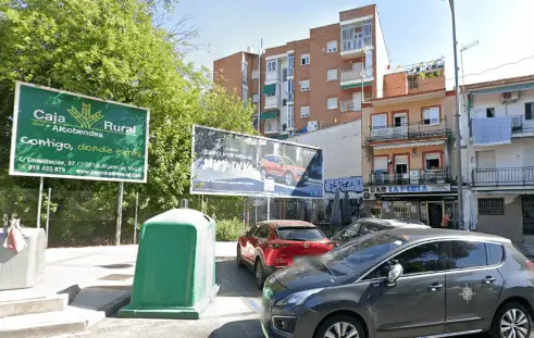 Publicidad exterior en Paseo de la Chopera y centro Vallas en gloriestas del centro de Alcobendas
