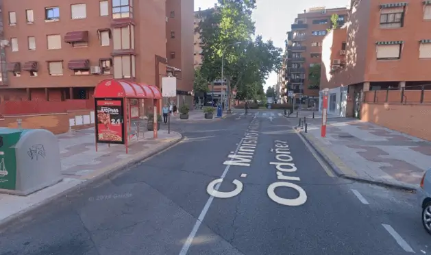 Publicidad exterior en El Pozuelo Soportes publicitarios en El Pozuelo, Alcorcón