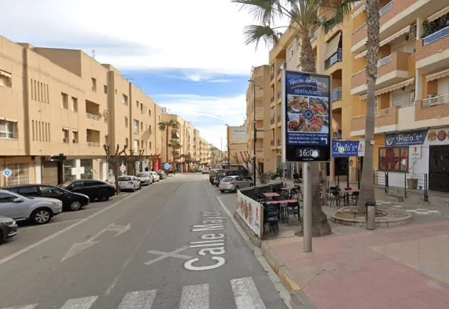 Publicidad exterior en Adra