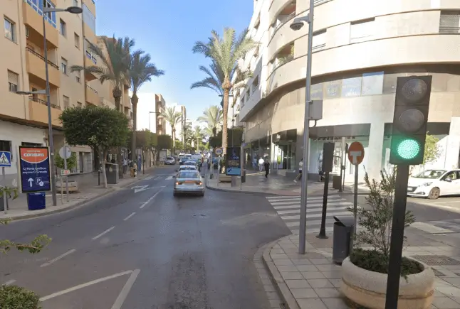 Soportes publicitarios en el Área Comercial de El Ejido