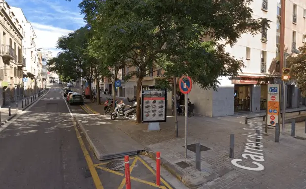 Publicidad exterior en Av. Santa Caterina y entorno Mupis en Av. Santa Caterina, Aurora y Doctor Pasteur