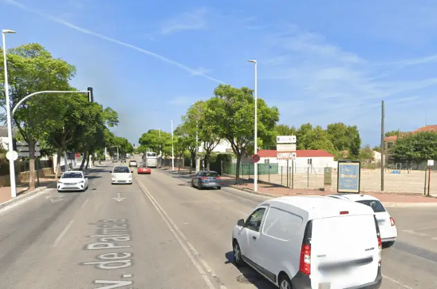 Publicidad exterior en el centro histórico de Jávea Publicidad exterior en el centro histórico de Jávea