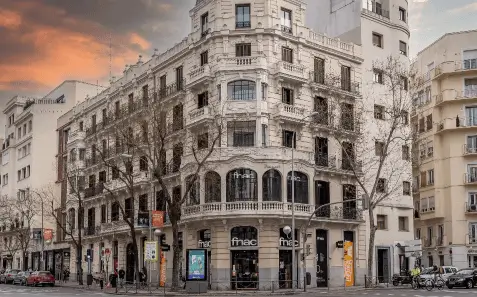 Publicidad exterior en el Barrio de Salamanca Publicidad exterior en el Barrio de Salamanca