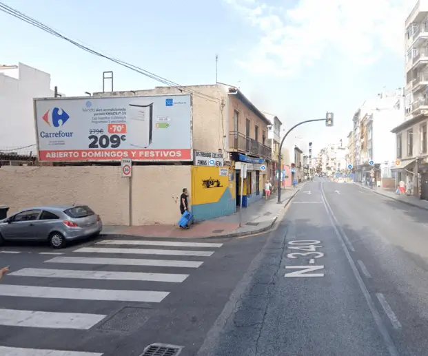 Soportes publicitarios en La Malagueta, Málaga