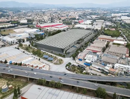 Publicidad exterior en el Polígono Industrial de Can Magarola