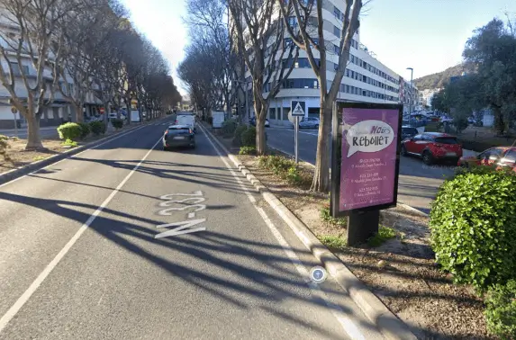 Publicidad exterior en accesos a Oliva Soportes en accesos a Oliva