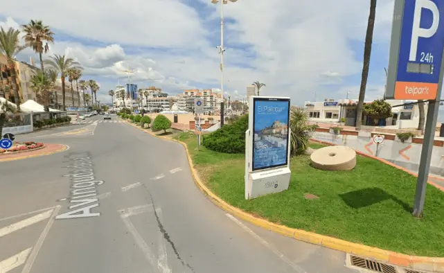 Soportes publicitarios en Carretera de la Estación y rotondas