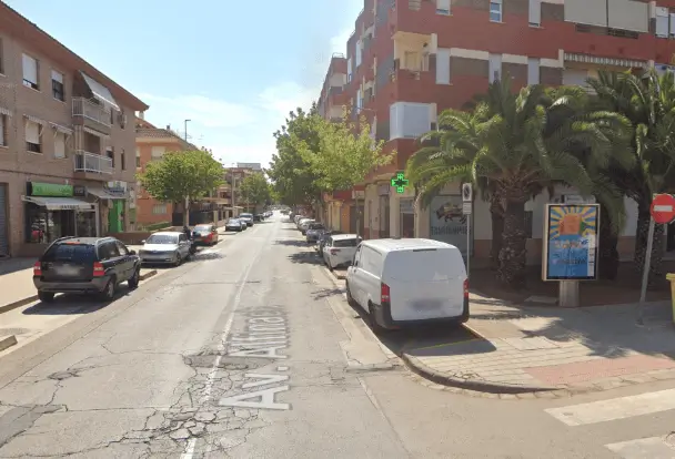 Publicidad exterior en Avenida Cortes Valencianas Publicidad exterior en Avenida Cortes Valencianas