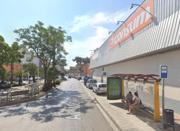 Publicidad exterior en Avenida Molí de Vent y Hostalets Publicidad exterior en Avenida Molí de Vent y Hostalets