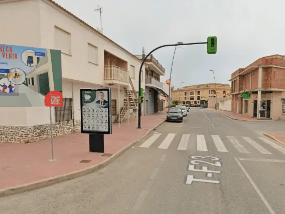 Publicidad exterior en San Cayetano