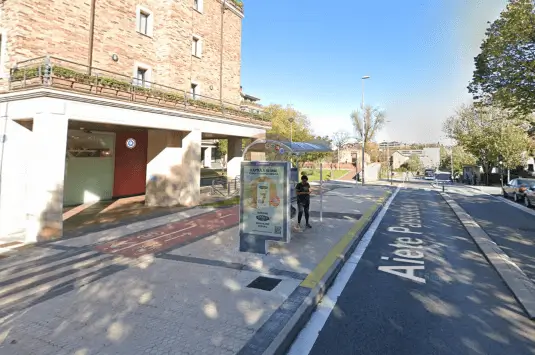 Publicidad exterior en Aiete, San Sebastián Publicidad exterior en Aiete, San Sebastián