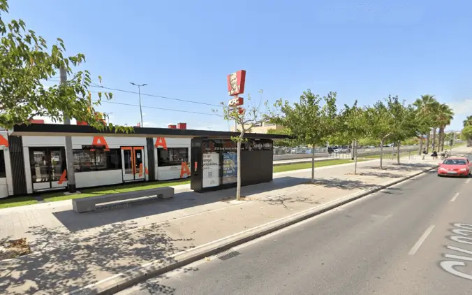 Publicidad exterior en Santa Isabel Mupis y marquesinas en Santa Isabel y corredor norte