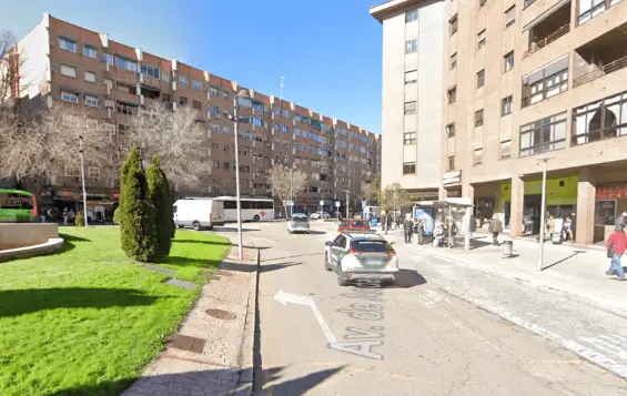 Publicidad exterior en Paseo de la Estación Marquesinas y vallas en Paseo de la Estación de Valdemoro