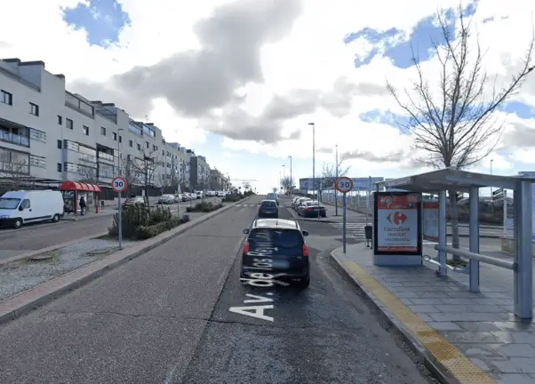 Publicidad exterior en Hospital y Reyes Católicos Publicidad exterior en Hospital Infanta Elena de Valdemoro