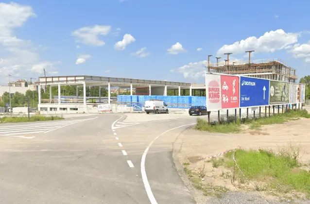 Publicidad exterior en Puigcerdà, Guixa y polígono Mas Galí Vallas en N-152A, Perot Rocaguinarda y accesos a Mas Galí