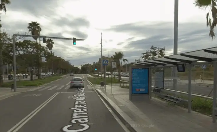 Soportes de publicidad exterior en la Carretera de Barcelona en Viladecans