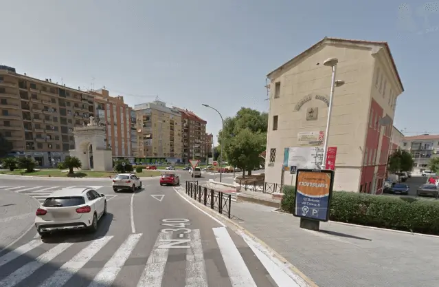 Entorno de la estación de Xàtiva Ausias March, estación de autobuses y Renfe en Xàtiva