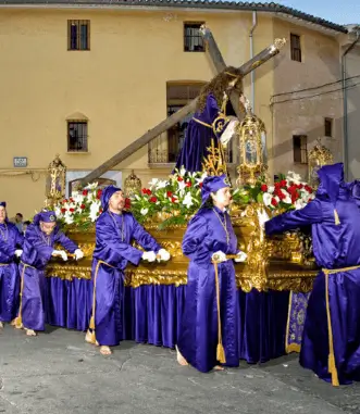 Semana Santa en Oliva Procesiones de Semana Santa en Oliva
