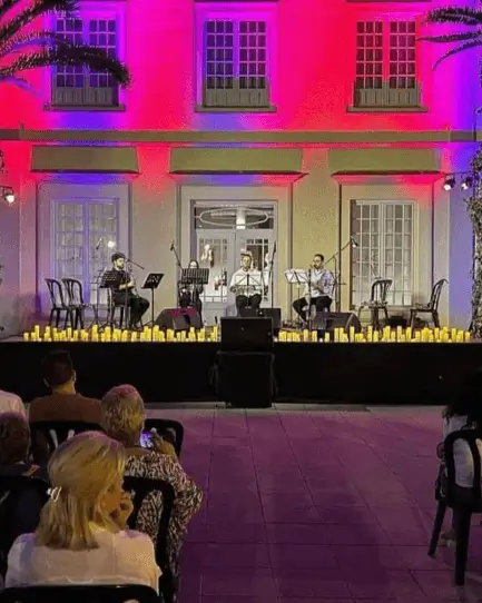 Publicidad exterior durante el Concierto de Verano en Alcalá de Guadaíra