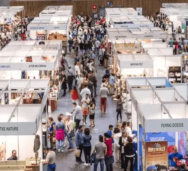 Publicidad exterior durante la Feria de Muestras