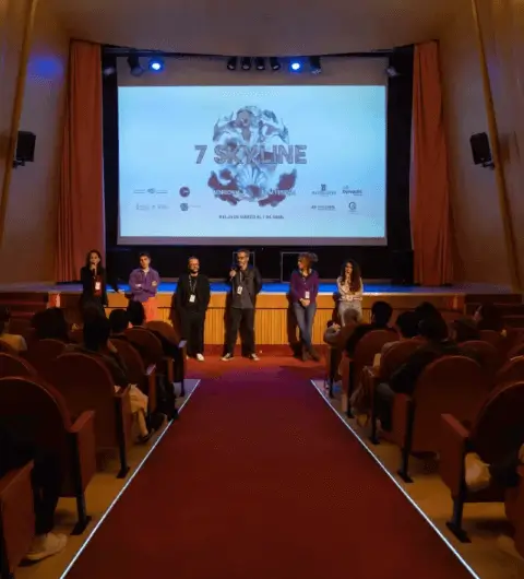 Publicidad exterior durante el Festival de Cine