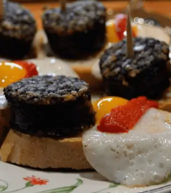 Publicidad exterior en Burgos durante la Ruta del Vino y Tapas Publicidad exterior durante la Ruta del Vino y Tapas en Burgos