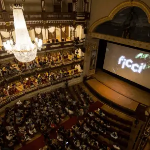 Publicidad exterior durante el Festival de Cine de Cartagena Publicidad exterior durante el Festival de Cine de Cartagena
