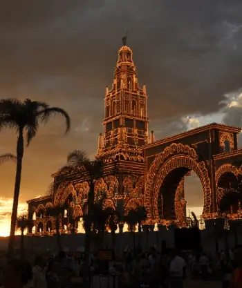 Publicidad exterior durante la Feria de Córdoba