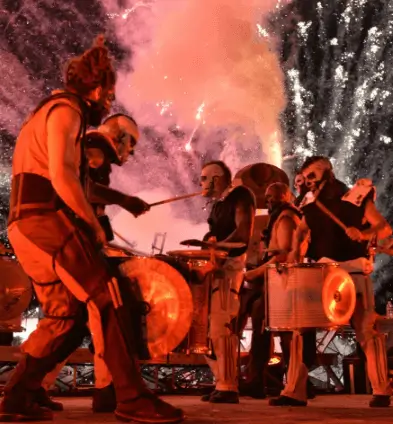 Publicidad exterior en el Carnaval de Derio