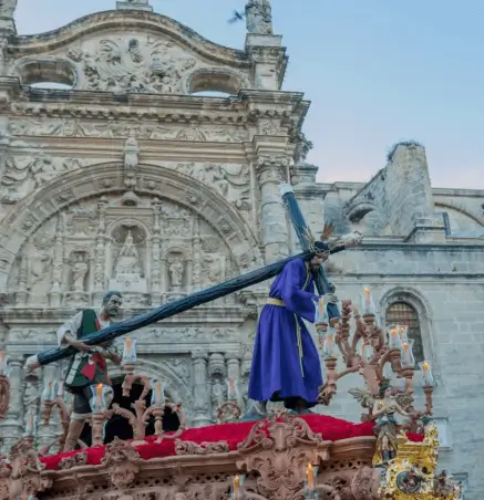 Publicidad exterior en Semana Santa en El Puerto de Santa María