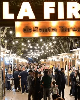 Vallas publicitarias activas durante la Fira de Santa Teresa, la feria multisectorial del Baix Penedès