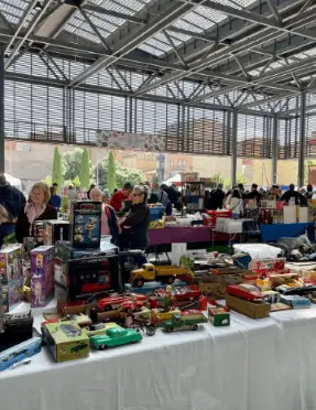 Stands de juguetes en Figueres