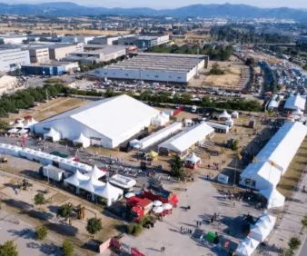Publicidad durante la Fira de l'Ascensió en Granollers Publicidad durante la Fira de l'Ascensió en Granollers