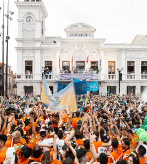 Publicidad exterior durante las Ferias y Fiestas de Guadalajara Publicidad exterior durante las Ferias y Fiestas de Guadalajara
