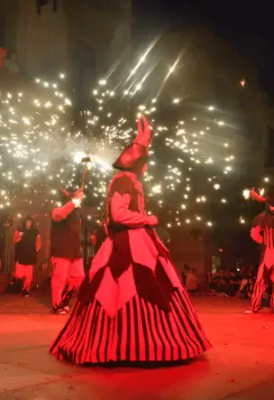 Publicidad exterior en la Festa Major d’Igualada Actos festivos en el centro de Igualada