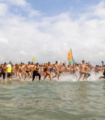 Publicidad exterior en pruebas deportivas de La Pineda Publicidad exterior en pruebas deportivas de La Pineda