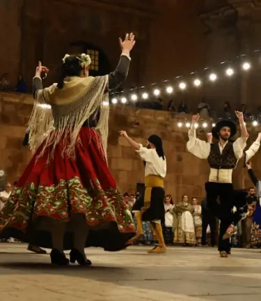 Publicidad exterior durante el Festival de Música Folclórica de Lorca