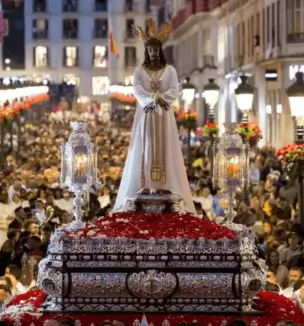 Publicidad exterior durante la Semana Santa en Málaga