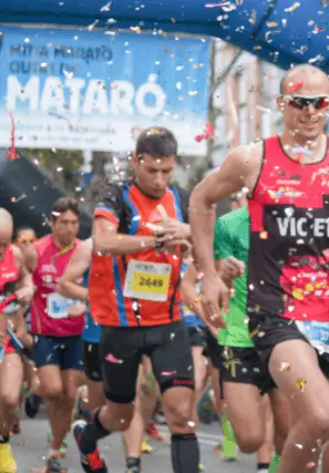 Publicidad exterior durante la Marató de Mataró