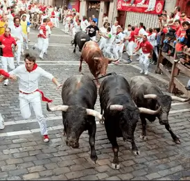 Publicidad durante los Sanfermines en Pamplona Publicidad durante los Sanfermines en Pamplona
